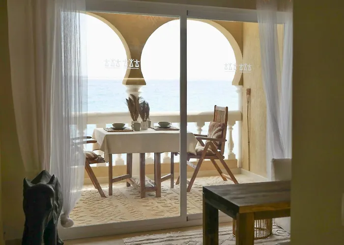 Sea Suite Romantic Beachfront Apartment Cotobro Beach, Almunecar